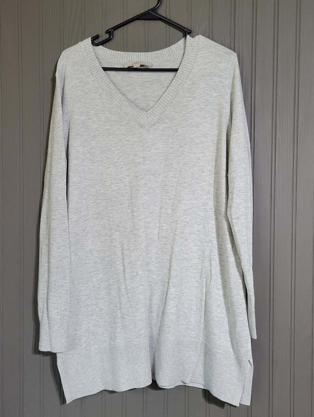 LOFT Long Sleeve Tunic Sweater V-Neck Pullover Ribbed Hem Light Gray Women's XL